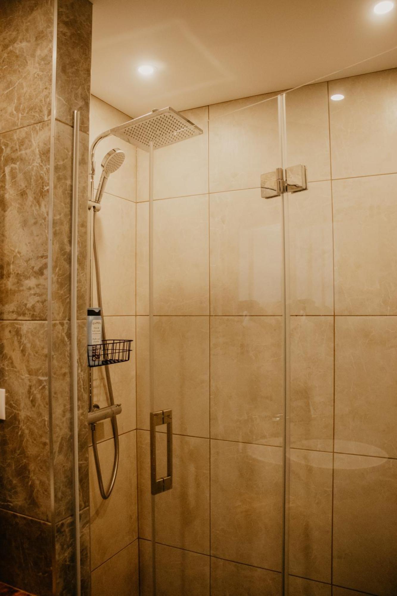 Vitola Apartamenti Кулдига Экстерьер фото